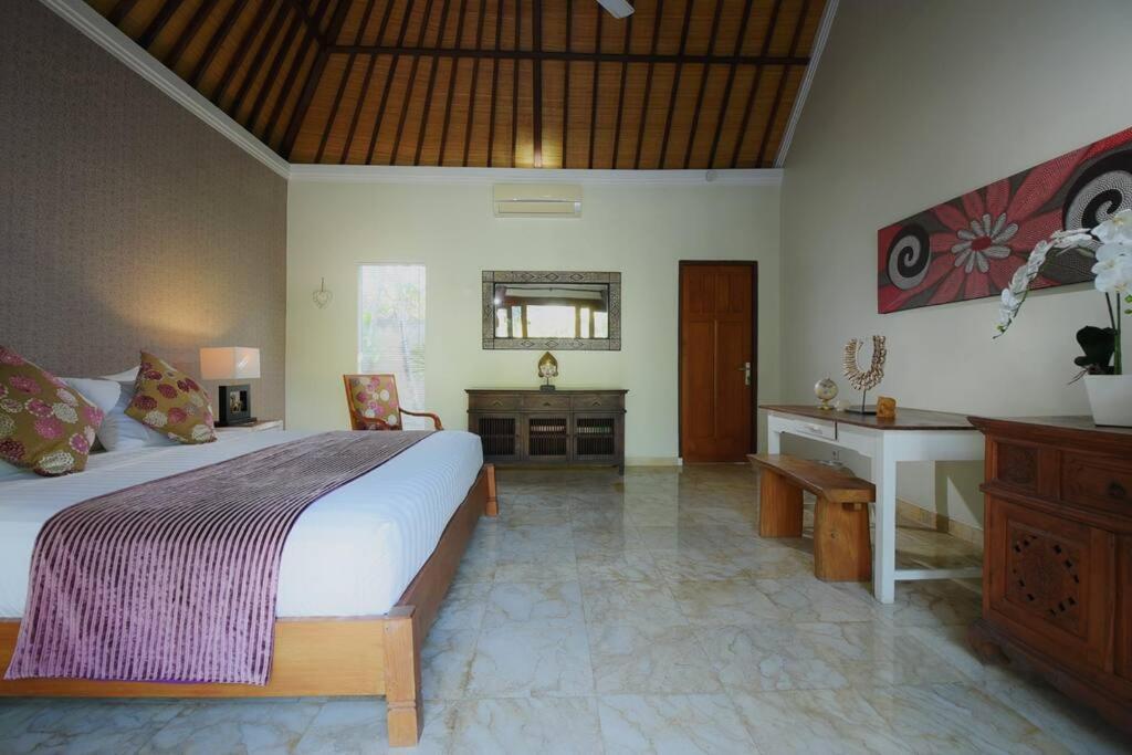 Tropical Oasis, Villa Mimba Sanur  Bagian luar foto
